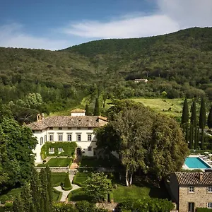 https://villa-di-piazzano.it-tuscanyhotel.com
