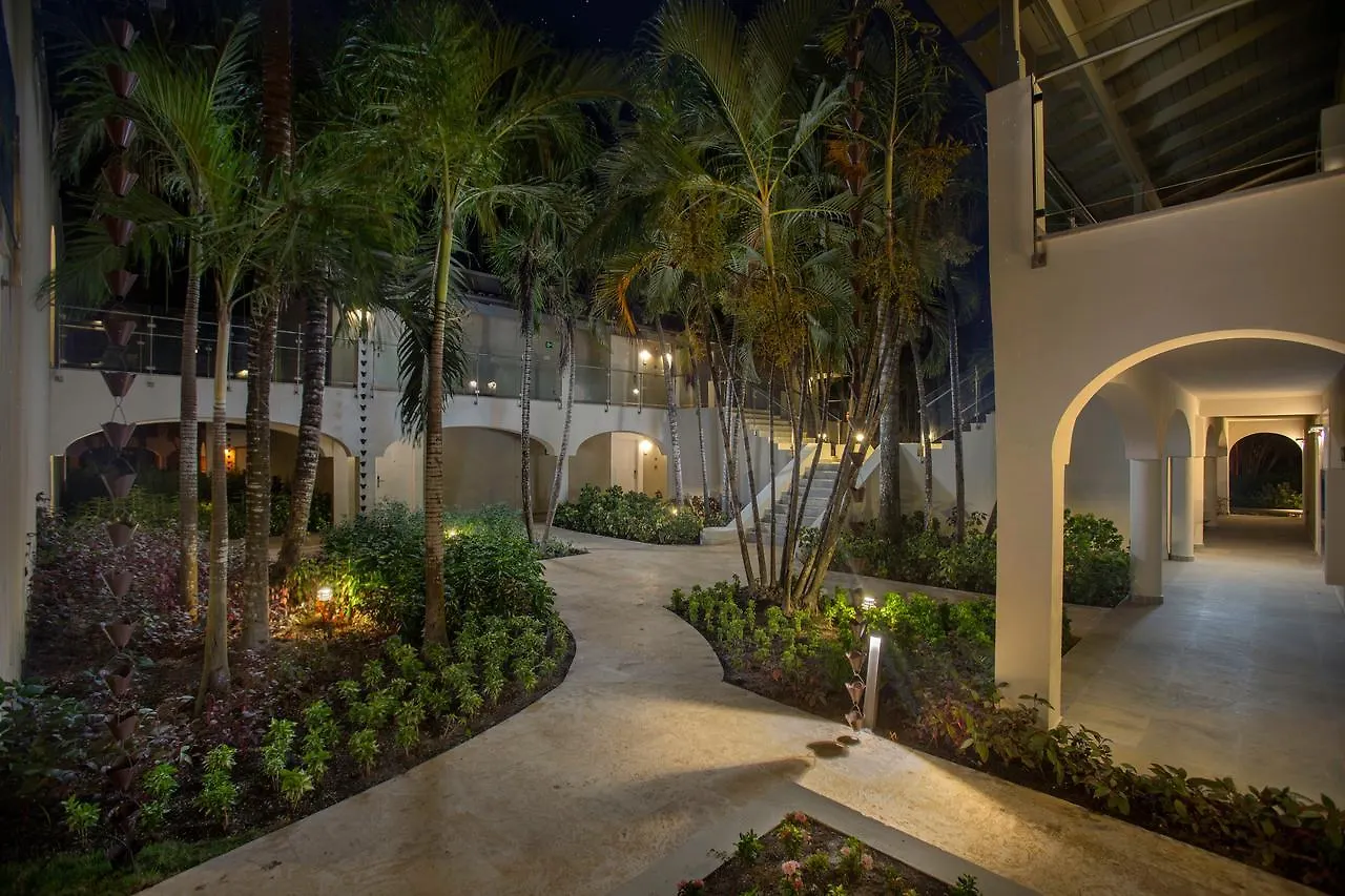 בייהיבה Catalonia Royal La Romana Adults Only אתר נופש