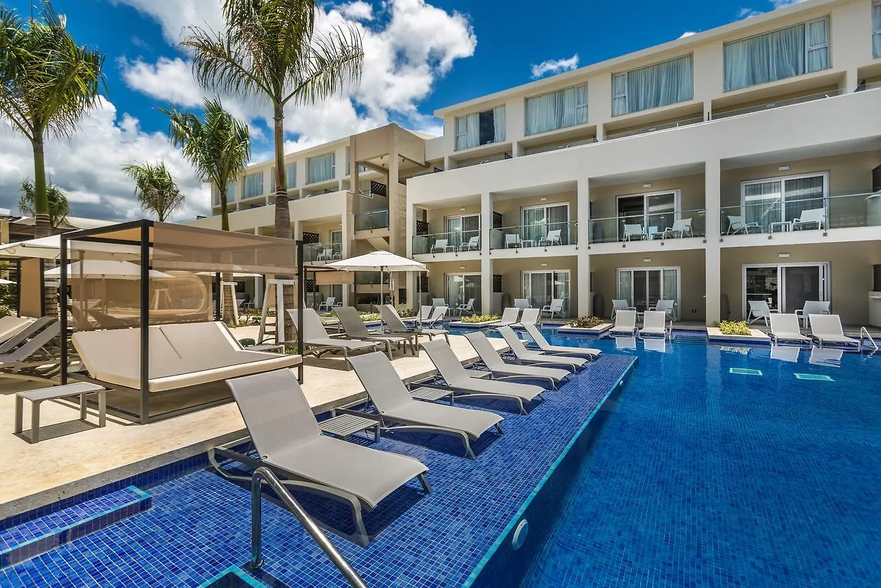 בייהיבה Catalonia Royal La Romana Adults Only