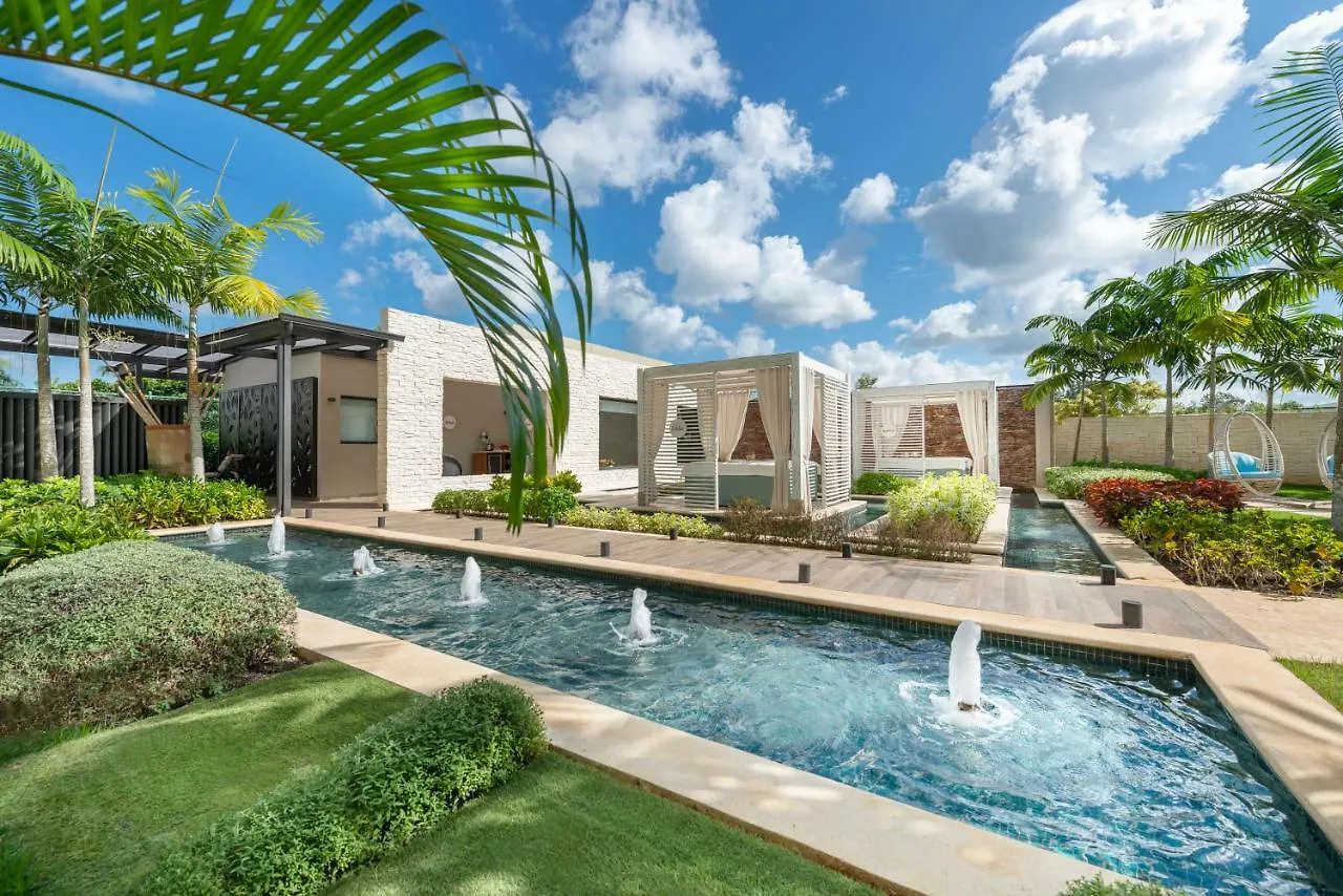 בייהיבה Catalonia Royal La Romana Adults Only 5*,